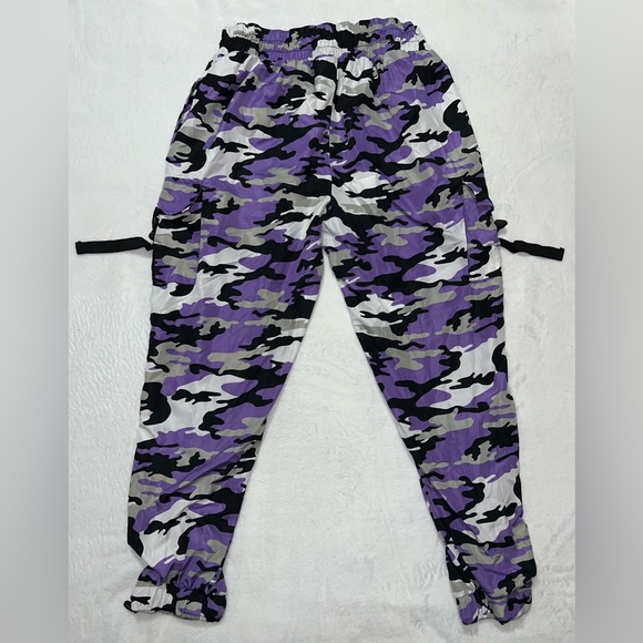 Size: L, used, purple-black-white joggers - Picture 2 of 2